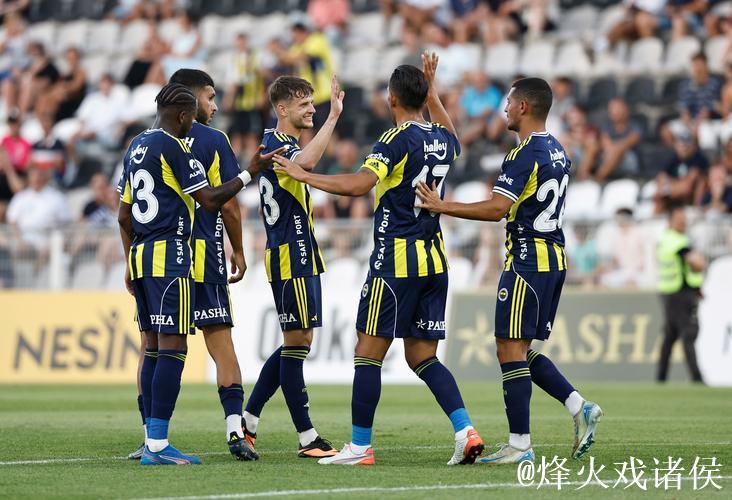 第二球是射门还是传中?奥多伊:两者都有,结果球进了 第二球是射门还是传中?奥多伊:两者都有,结果球进了